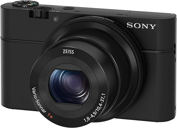 Best Low-Light Performer: Sony Cyber-shot RX100 III